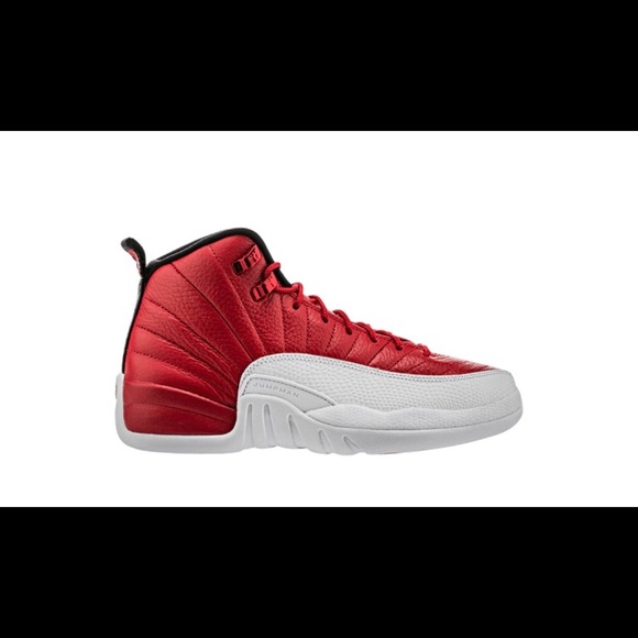 gym red 12 grade school